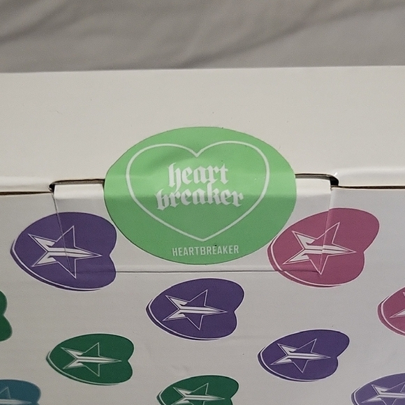 Jeffree Star Heartbreaker Green Palette - Picture 3 of 3